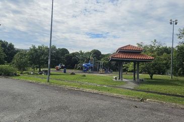 Nusari Aman 2 @ Bandar Sri Sendayan