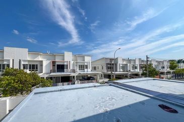 Suriaman 3, Bandar Sri Sendayan