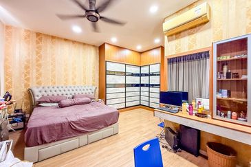 Parkfield Residences, Tropicana Heights