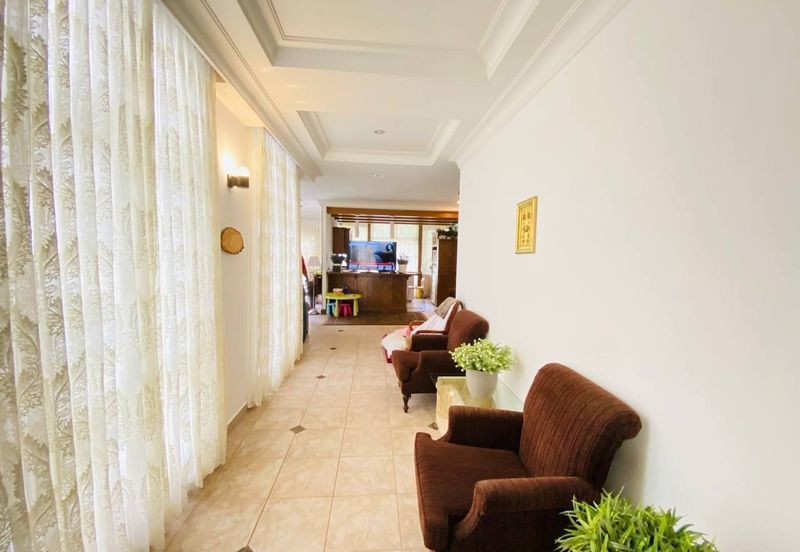 Perdana Lakeview East