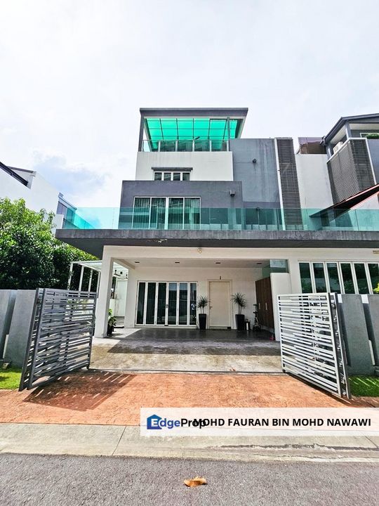 Duta Suria 2.5 Storey Terrace END LOT+RENOVATED Ampang For Sale, Selangor, Ampang
