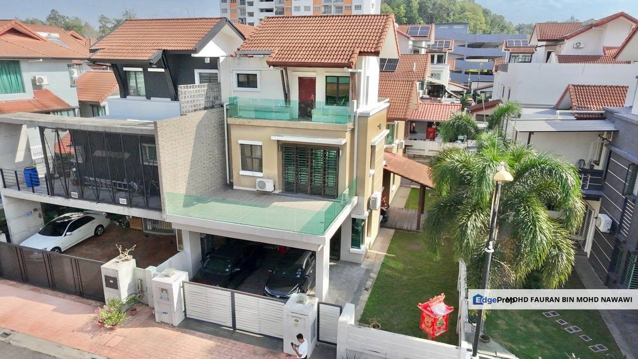Taman Taming Mutiara 2 Triple Storey Semi D RENOVATED Kajang For Sale, Selangor, Kajang