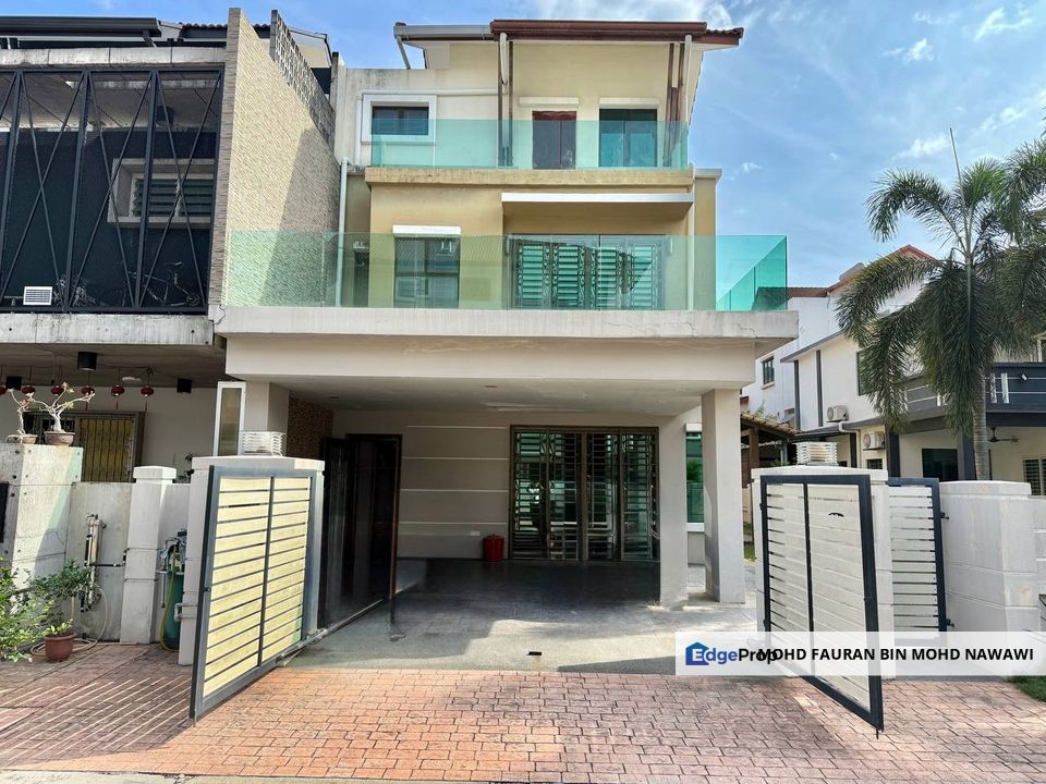Taman Taming Mutiara 2 Triple Storey Semi D RENOVATED Kajang For Sale, Selangor, Kajang