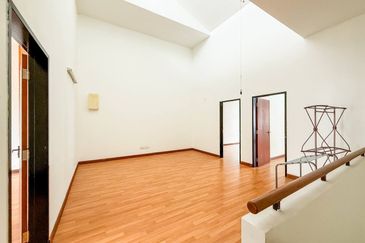 Saffron Hills @ Denai Alam