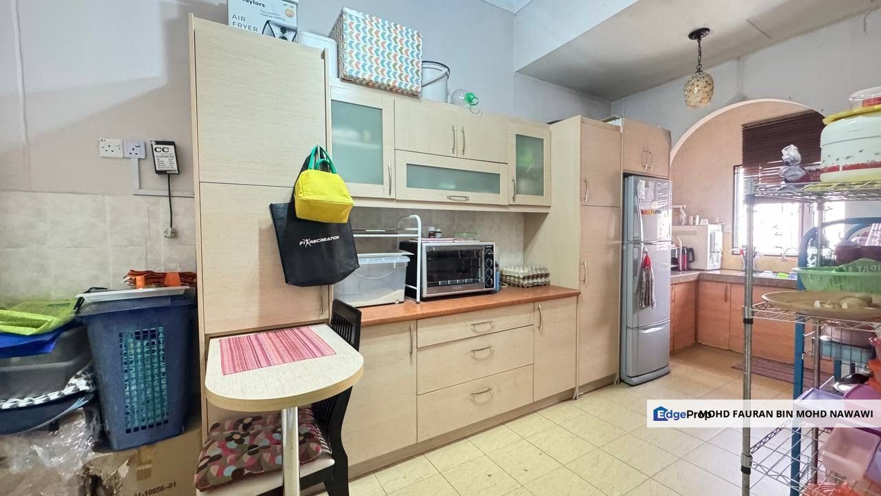 Bukit Bandaraya U11 2 Storey Terrace RENOVATED Shah Alam For Sale, Selangor, Shah Alam