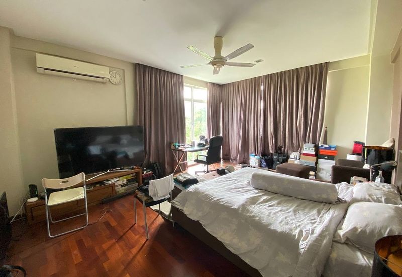 Avenue 6, Bandar Tun Hussein Onn