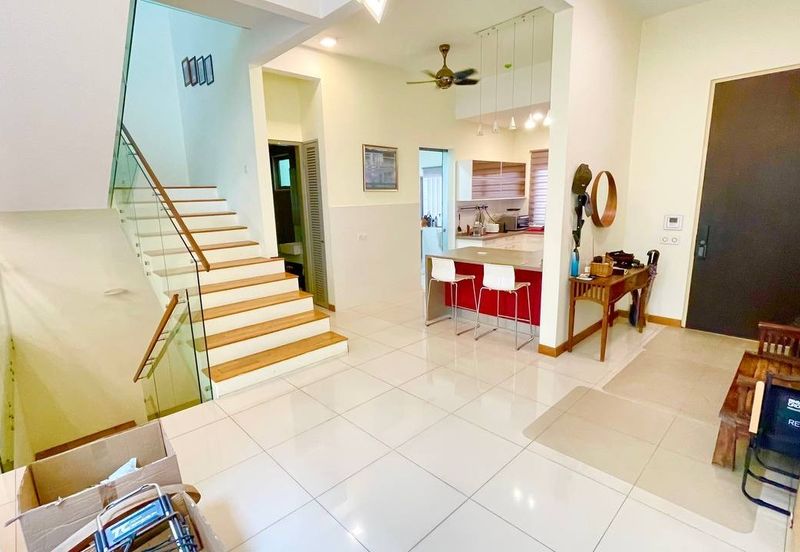 Symphony Hills Schumann