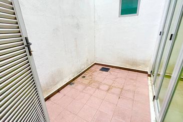 Symphony Hills Schumann