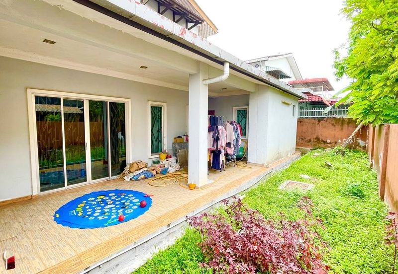 Seksyen 3, Shah Alam