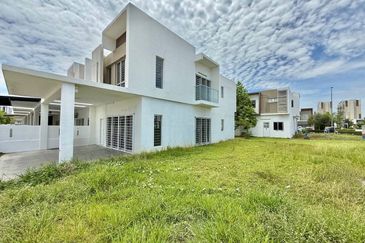 Casa Green @ Cybersouth