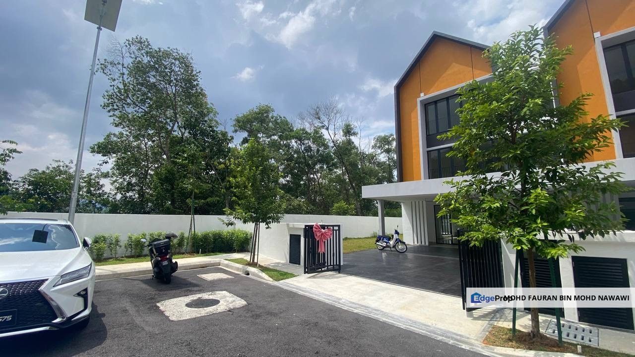 East 57(Residensi Laman Timur) 3 Storey Terrace Superlink END LOT+BARE UNIT Taman Melawati Kuala Lumpur For Sale, Kuala Lumpur, Taman Melawati