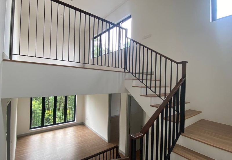 East 57 (Residensi Laman Timur)