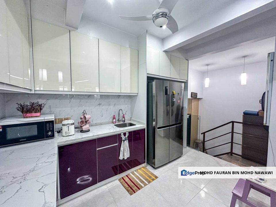 Taman Bukit Utama 3 Storey Terrace RENOVATED Ulu Kelang For Sale, Selangor, Ulu Kelang