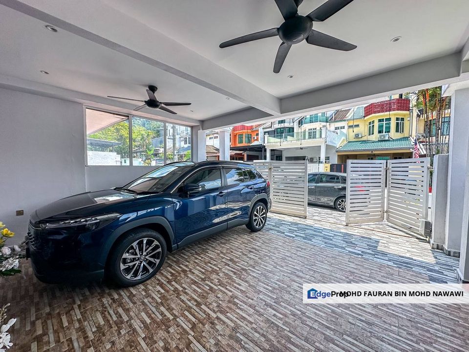 Taman Bukit Utama 3 Storey Terrace RENOVATED Ulu Kelang For Sale, Selangor, Ulu Kelang