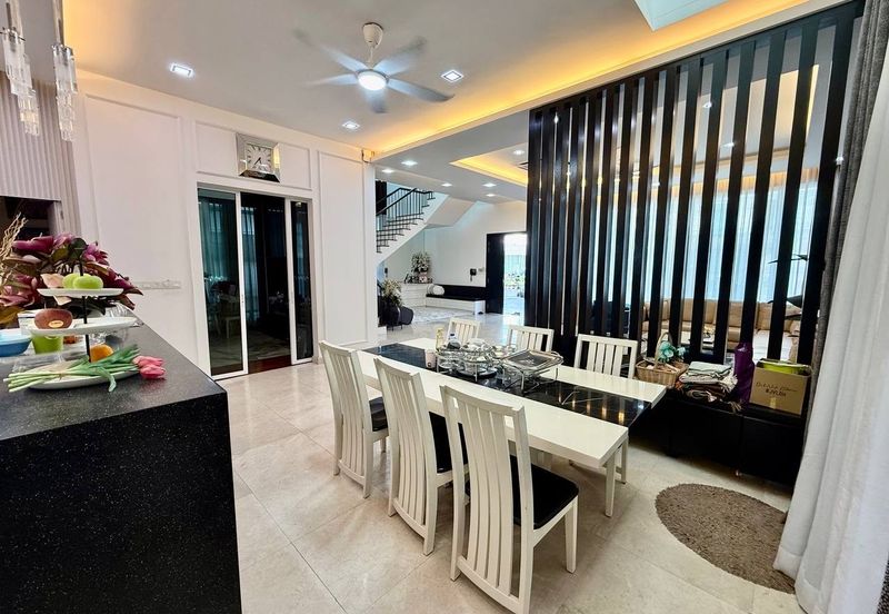 Jacaranda Garden Residence