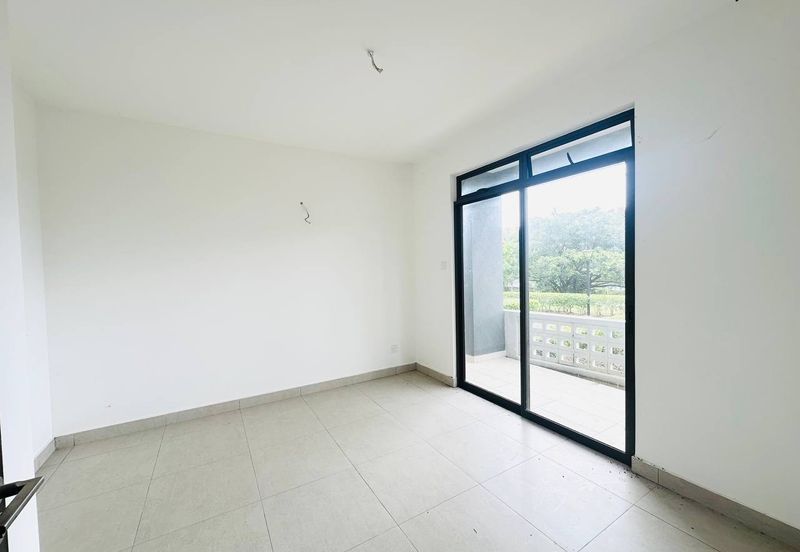 The Mulia Residences 3 Storey Terrace END LOT Cyberjaya For Sale