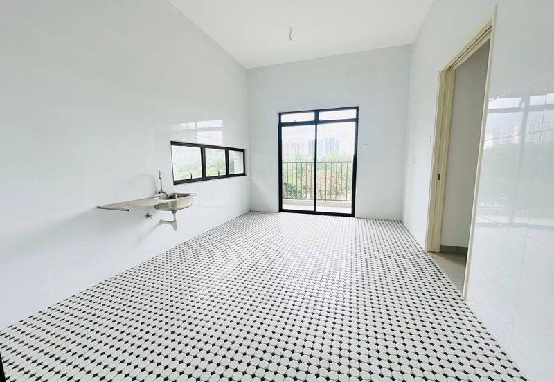 The Mulia Residences 3 Storey Terrace END LOT Cyberjaya For Sale