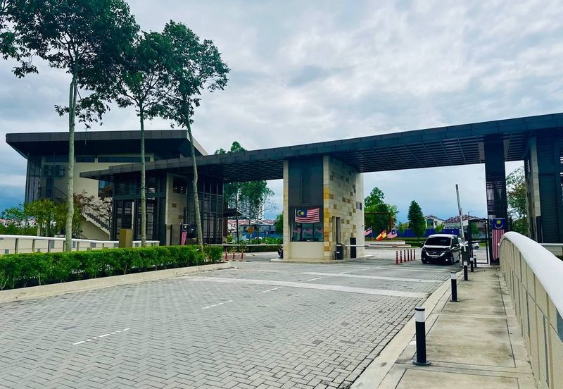 The Mulia Residences 3 Storey Terrace END LOT Cyberjaya For Sale