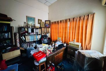 Seksyen 4, Shah Alam