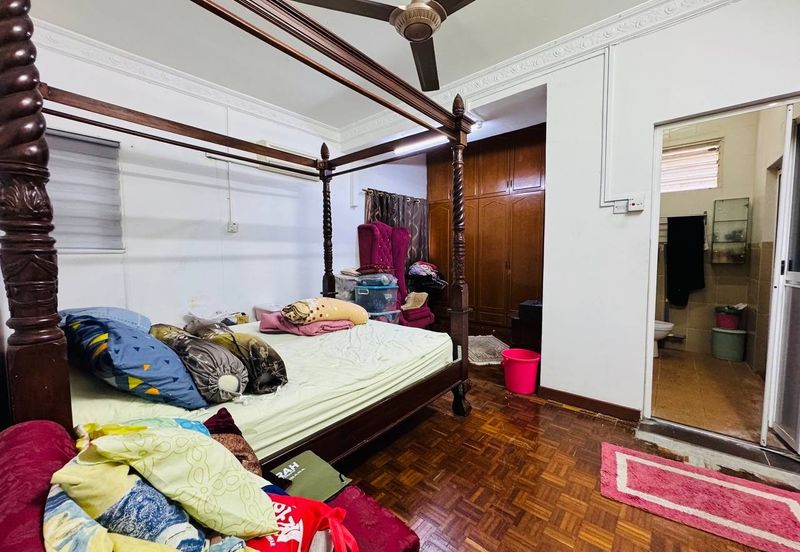 Seksyen 4, Shah Alam