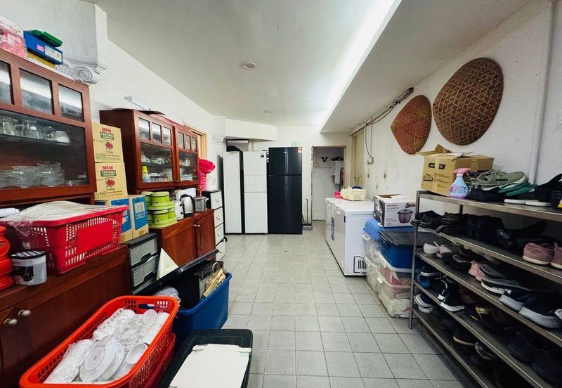 Seksyen 4, Shah Alam