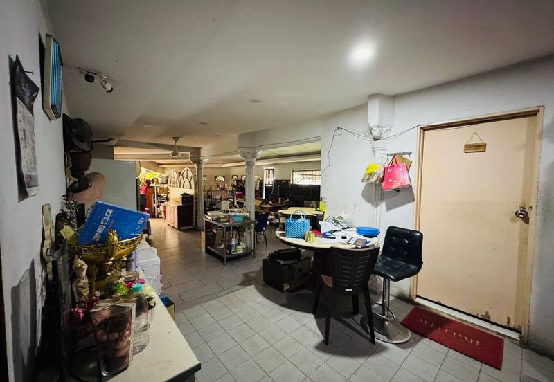 Seksyen 4, Shah Alam