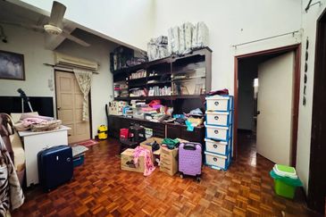 Seksyen 4, Shah Alam