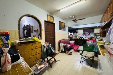 Seksyen 4, Shah Alam