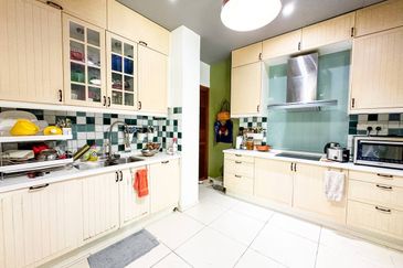 Cahaya SPK, Seksyen U9