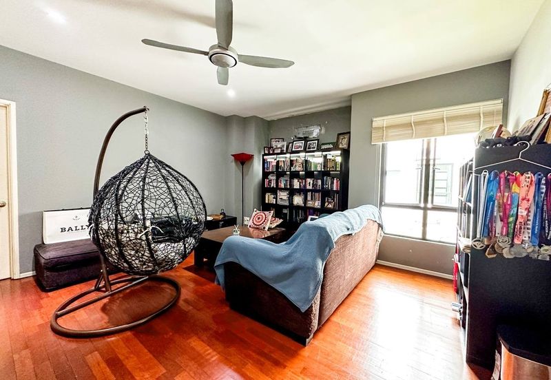 Cahaya SPK, Seksyen U9