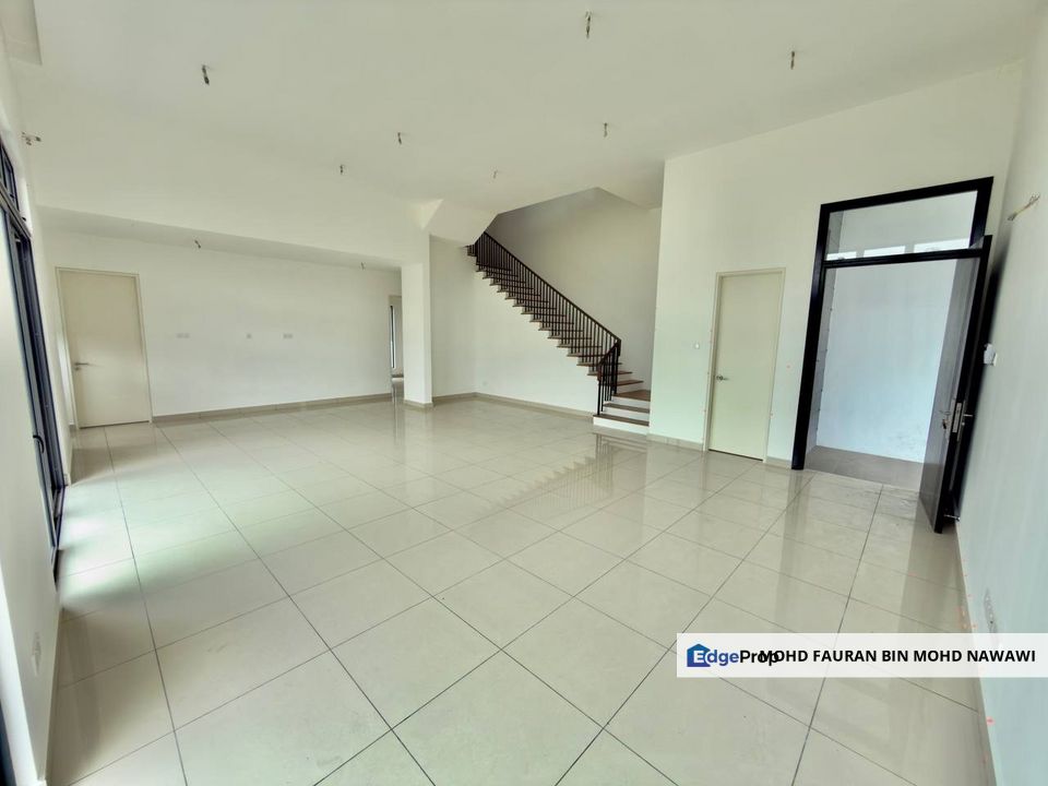 Broadleaf Residences,Hometree 3 Storey Semi D END LOT Kota Kemuning For Sale, Selangor, Kota Kemuning