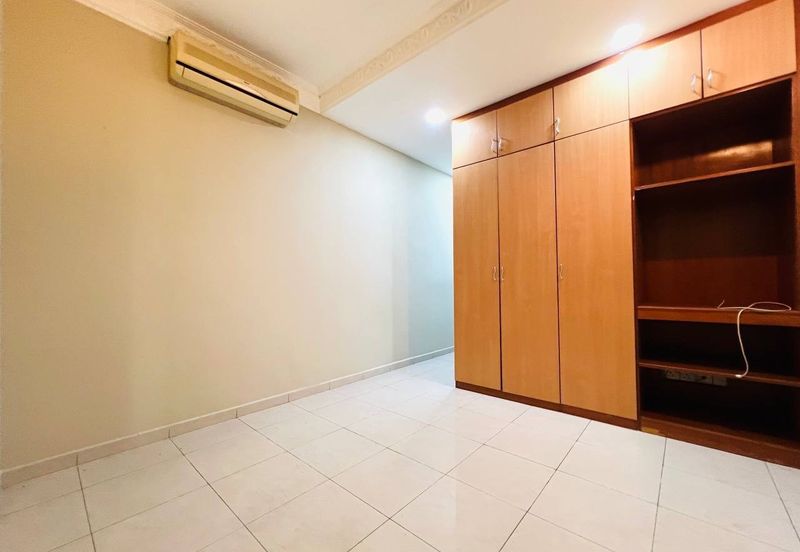 Sungai Burung, Bukit Rimau