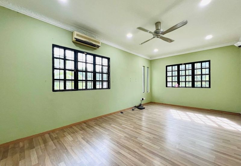 Sungai Burung, Bukit Rimau