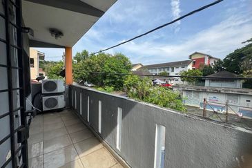 Taman Saujana Puchong