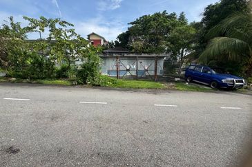 Taman Saujana Puchong