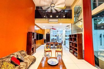 Symphony Hills Schumann