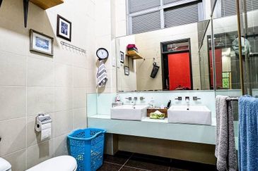 Symphony Hills Schumann