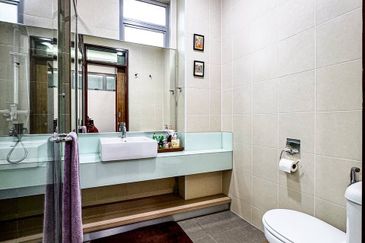 Symphony Hills Schumann