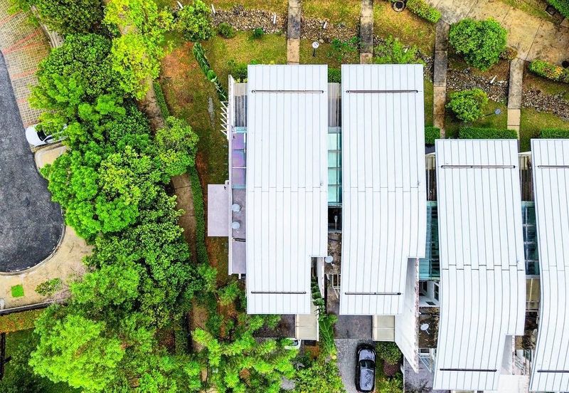 Symphony Hills Schumann