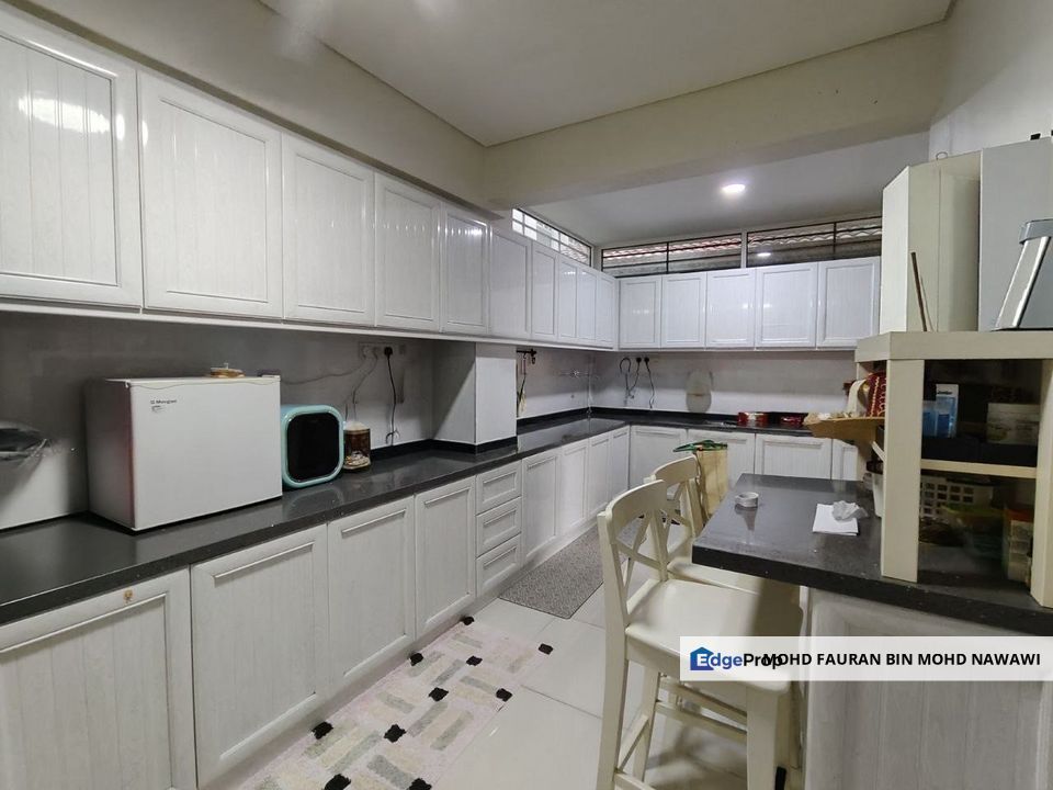 Seksyen 4 Shah Alam 3 Storey Bungalow FACING OPEN Shah Alam For Sale, Selangor, Shah Alam