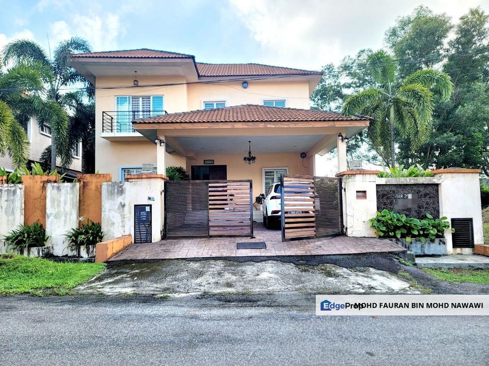 Usj 3 Double Storey Bungalow SWIMMING POOL Subang Jaya For Sale, Selangor, Subang Jaya