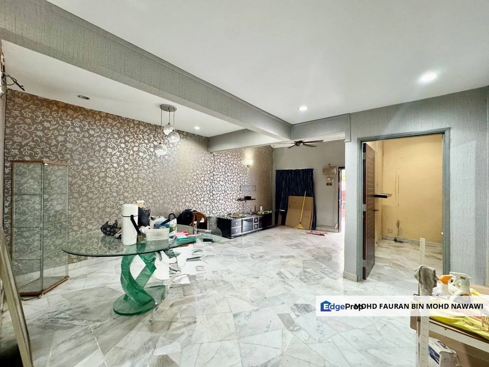 Usj 2 1.5 Storey Terrace RENOVATED Usj For Sale, Selangor, USJ