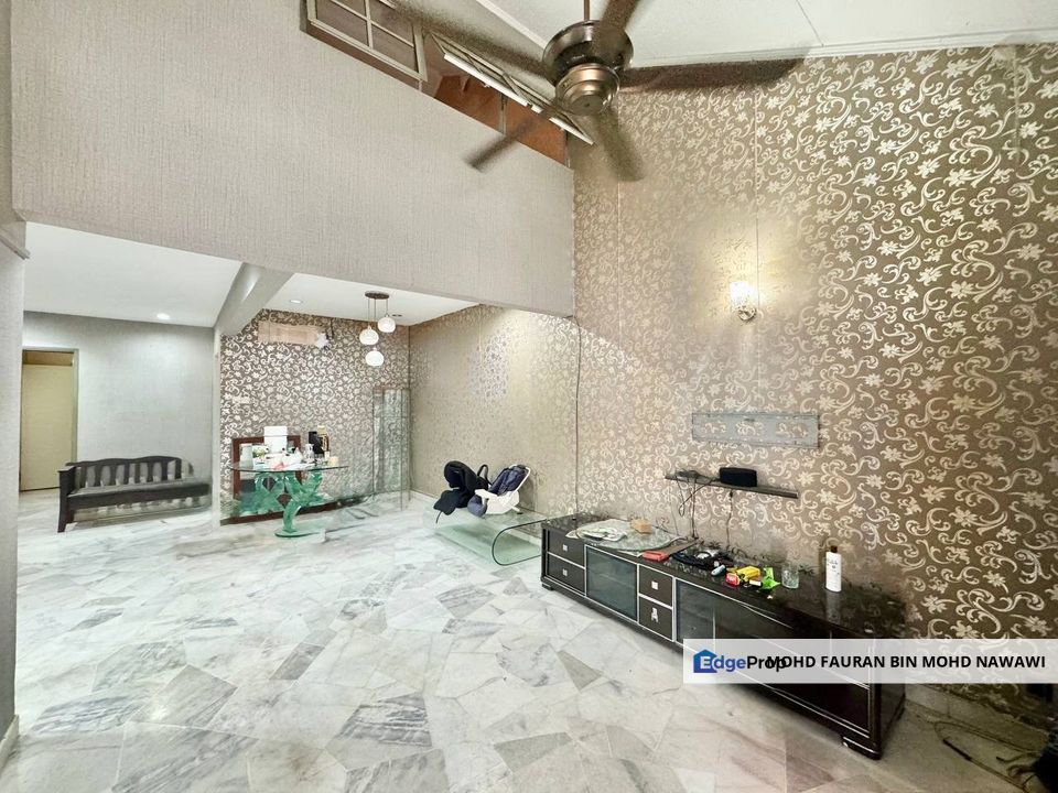 Usj 2 1.5 Storey Terrace RENOVATED Usj For Sale, Selangor, USJ
