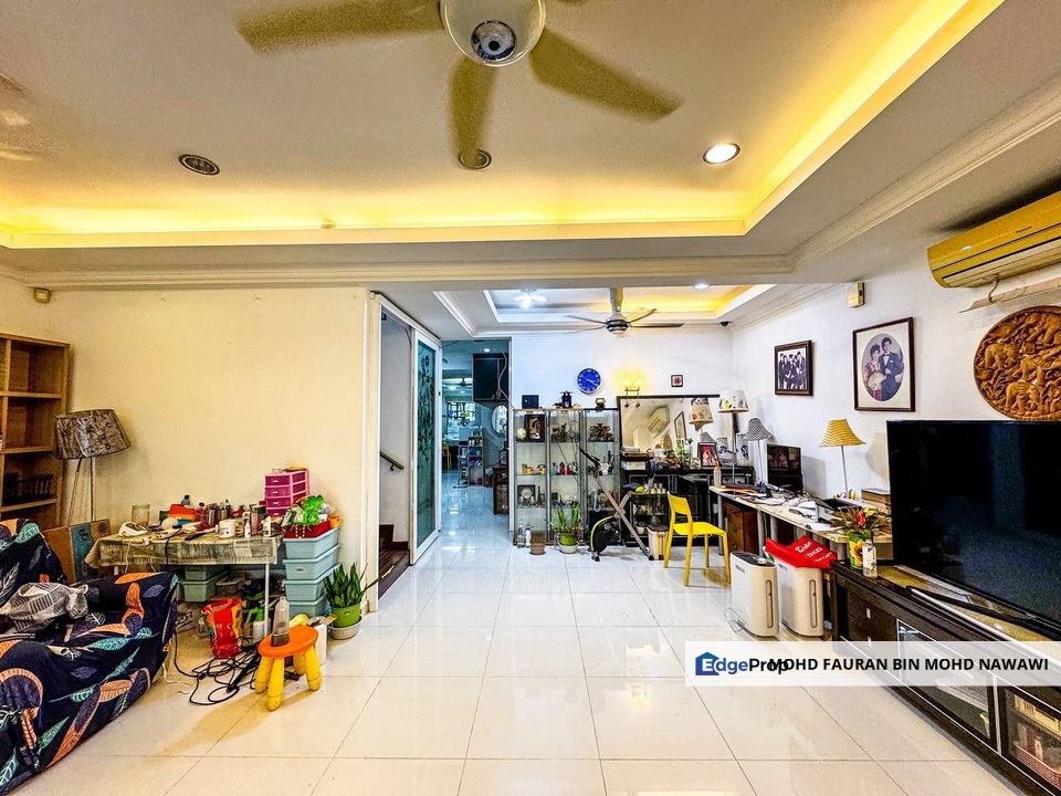 Taman Mutiara Indah 2 Storey Terrace TANAH PANJANG+RENOVATED Puchong For Sale, Selangor, Puchong
