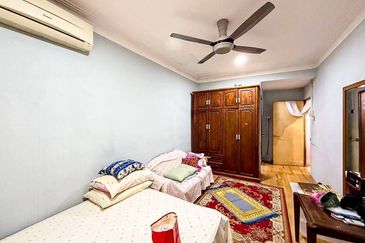 Seksyen 18, Shah Alam