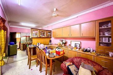 Seksyen 18, Shah Alam