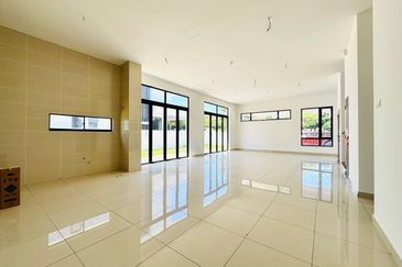 Casa Sutra, Alam Nusantara