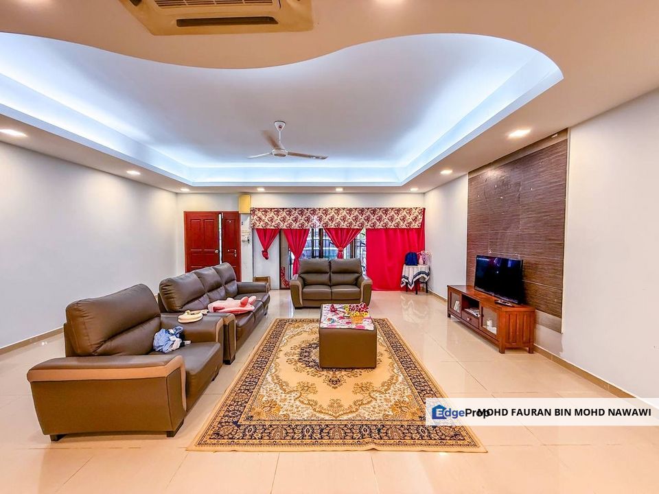 Bandar Nusaputra 2 Storey Superlink RENOVATED Puchong South For Sale, Selangor, Puchong South