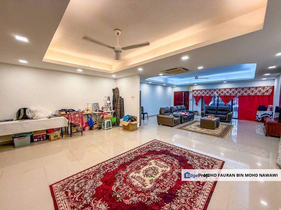 Bandar Nusaputra 2 Storey Superlink RENOVATED Puchong South For Sale, Selangor, Puchong South