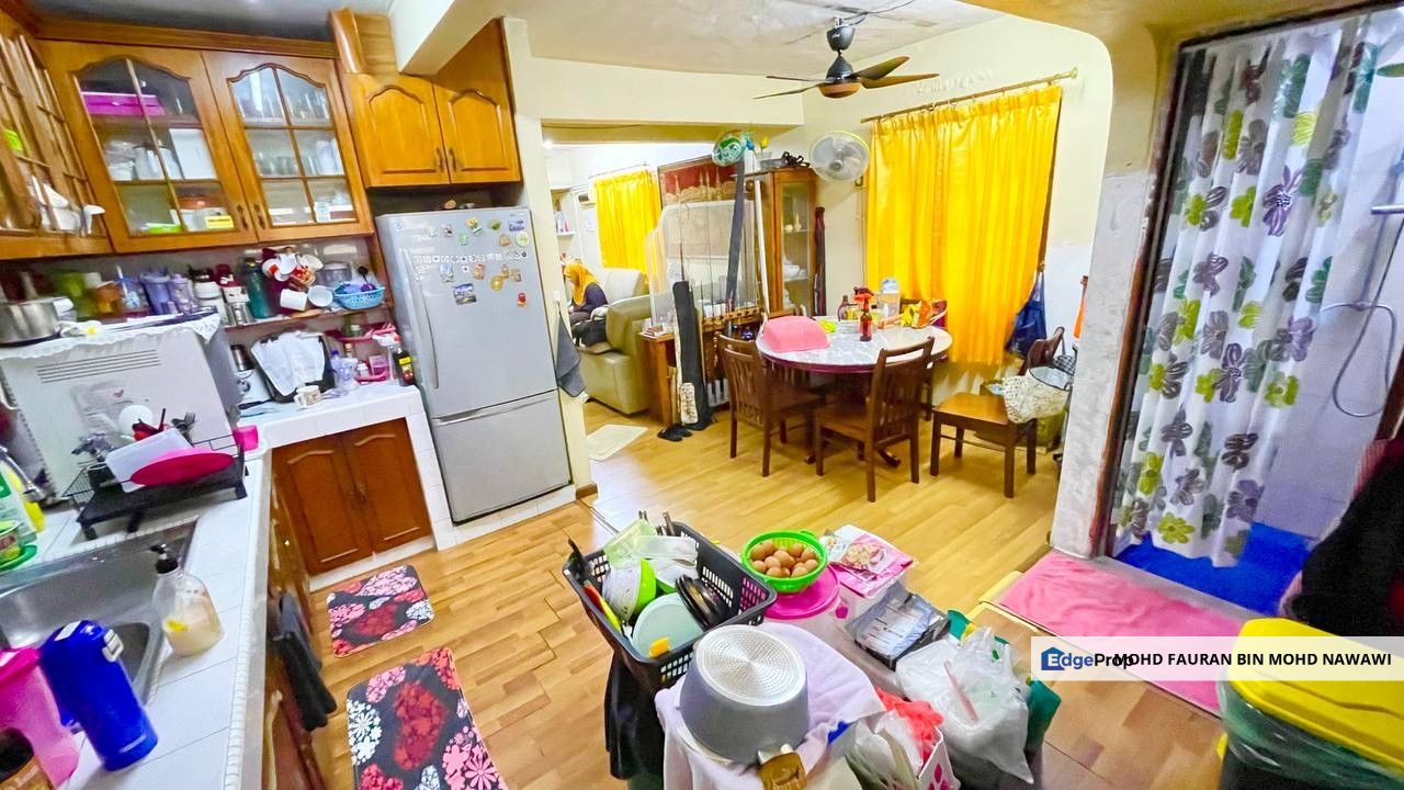 Taman Bukit Teratai 3 Storey Terrace END LOT Ampang For Sale, Selangor, Ampang